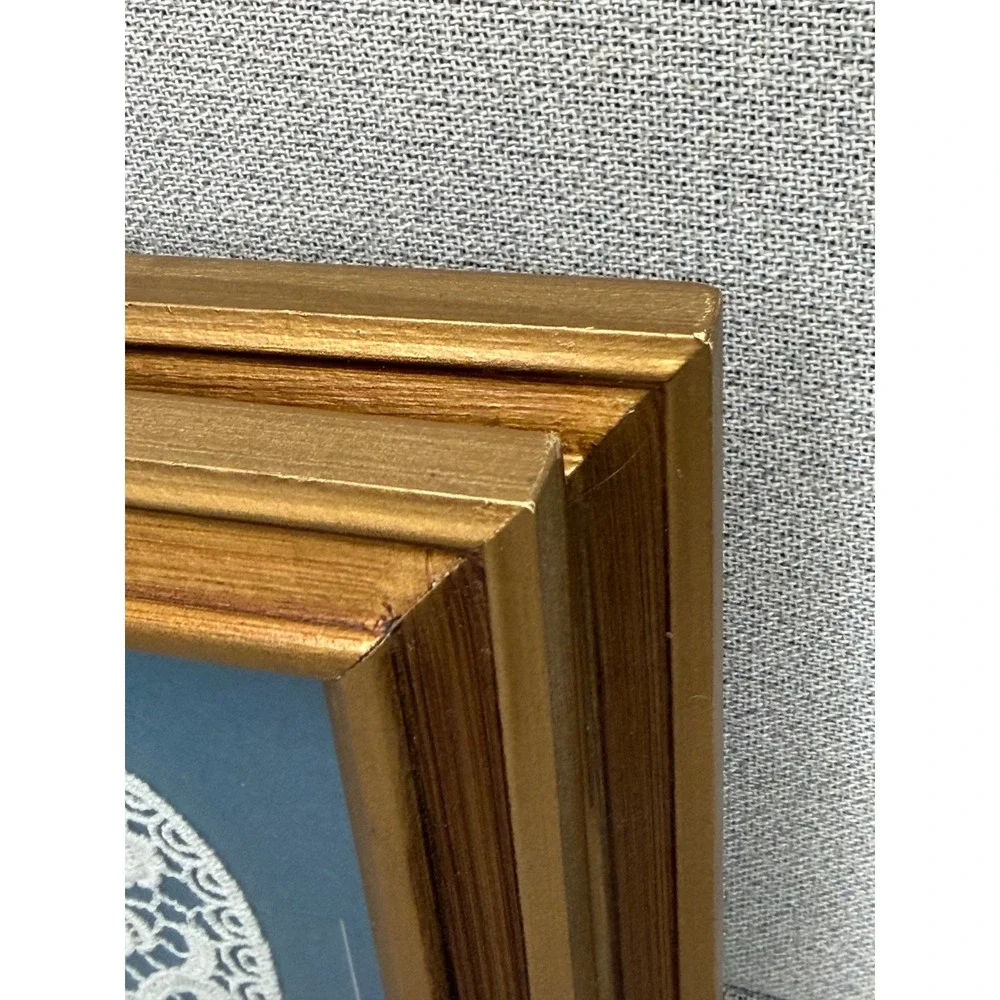 N/A vintage framed
